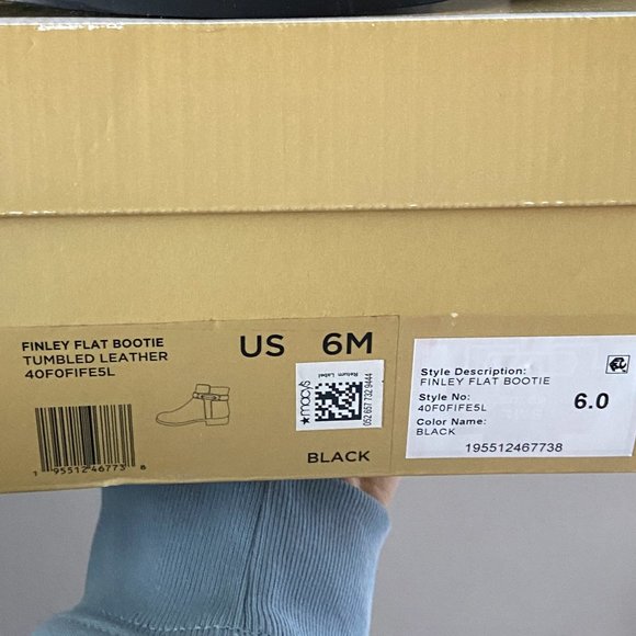 Michael Kors Booties - Picture 3 of 4